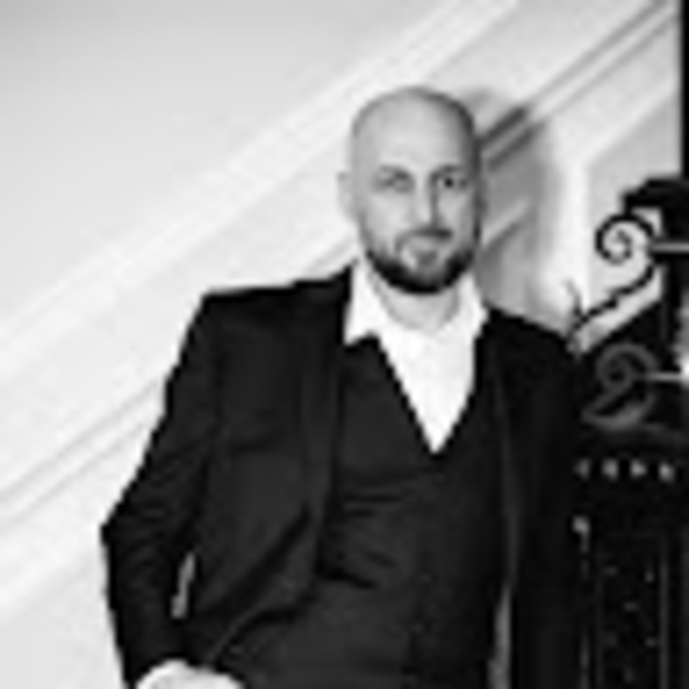 Meet your Posher, Levani